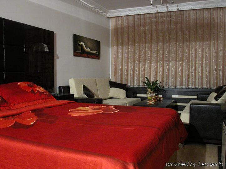 איזמיר Alican 1 Hotel חדר תמונה